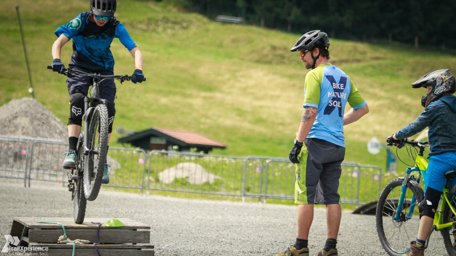 MTB Fahrtechnikkurs JumpStars