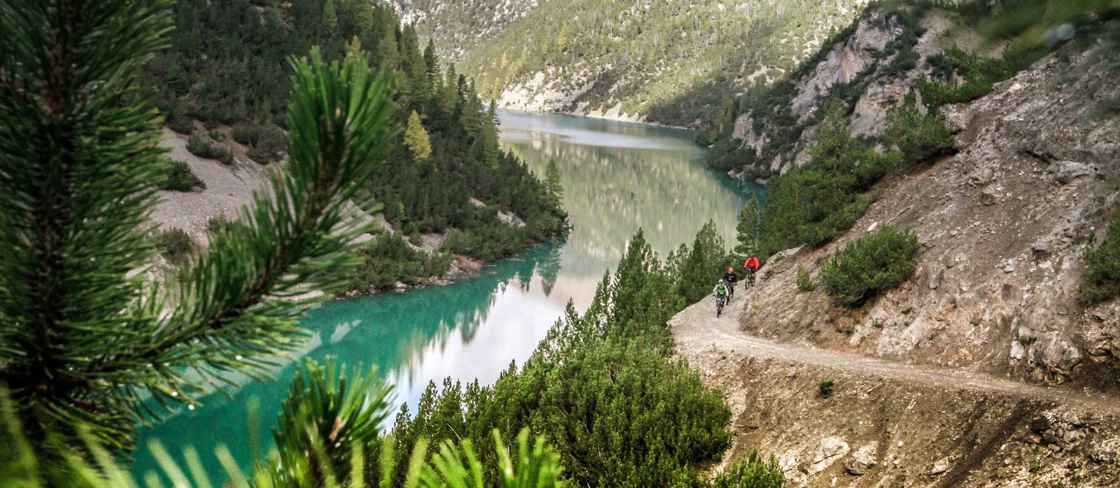 E-Mountainbiken im Vinschgau mit TrailXperience E-Mountainbiken im Vinschgau mit TrailXperience